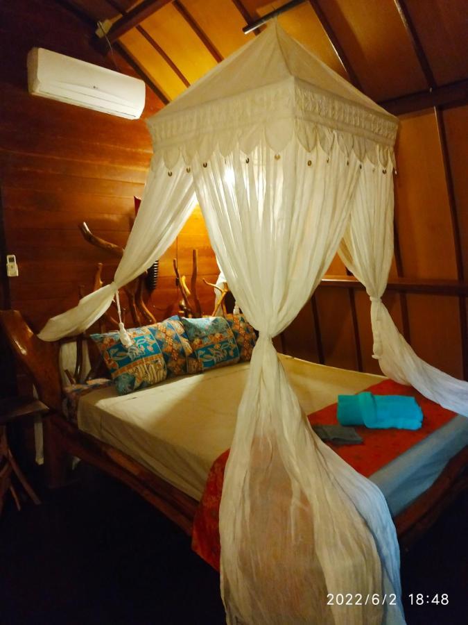 Kampung Meno Bungalows Gili Meno Eksteriør billede