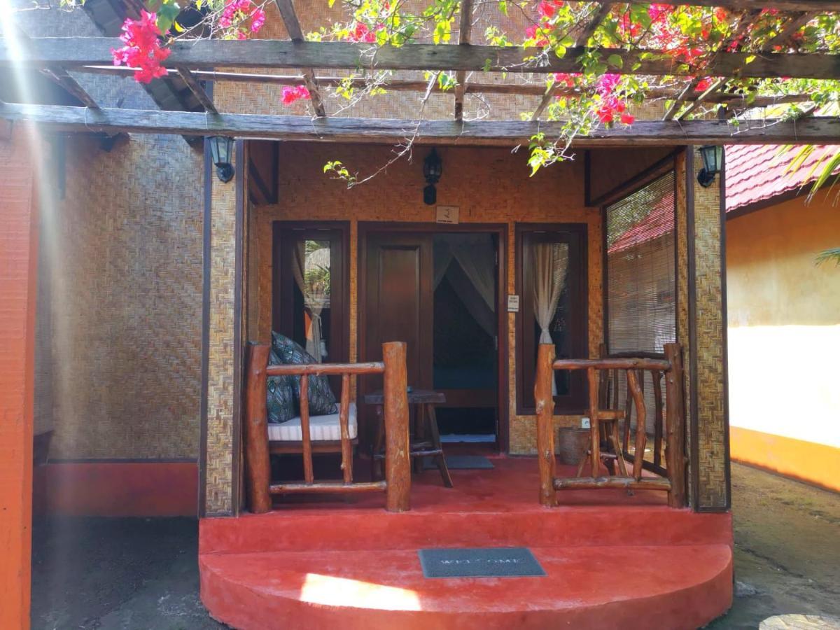Kampung Meno Bungalows Gili Meno Værelse billede